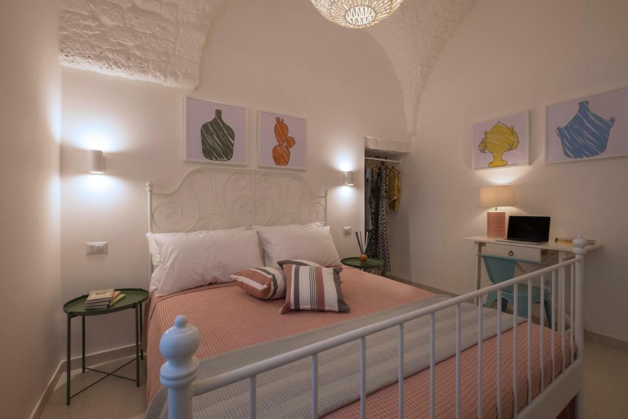 I Colmi - Trulli Suites Мартина-Франка Экстерьер фото
